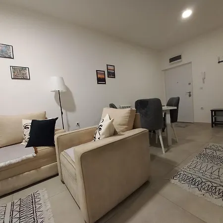 Jans Апартаменты